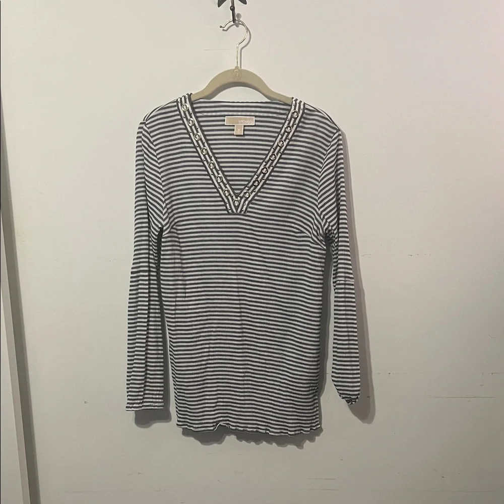 Michael Kors Grey and White Striped Long Sleeve Top Women's size Medium